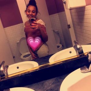 Meet your Posher, Zuly